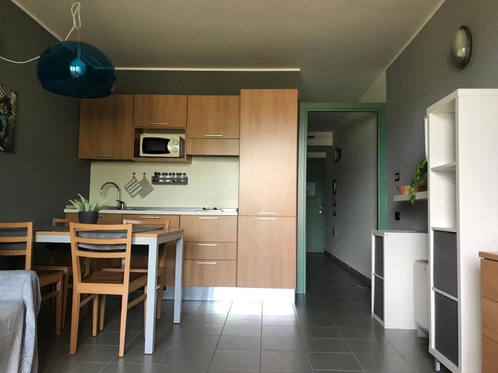 46 Vale C'E' Al Villaggio Olimpico Di Colle Sestriere Eksteriør bilde