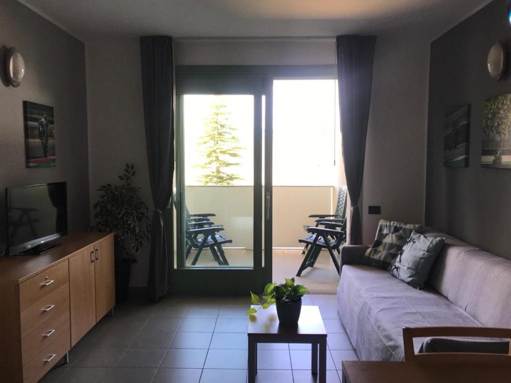 46 Vale C'E' Al Villaggio Olimpico Di Colle Sestriere Eksteriør bilde